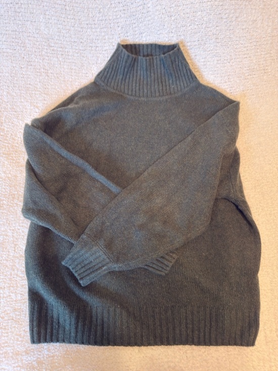 GAP Sweaters - GAP Olive Green Turtleneck Sweater